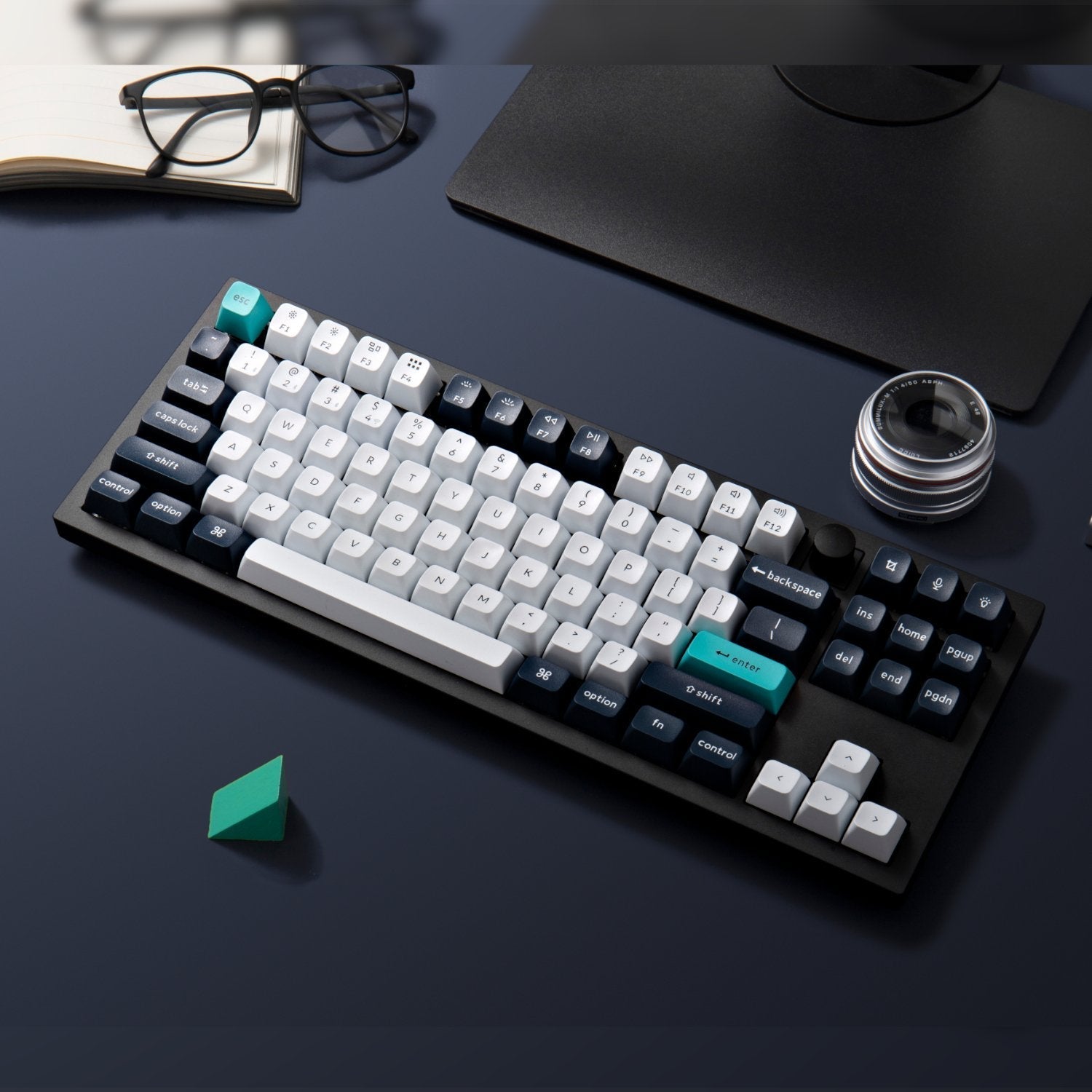 Keychron Q3 Max — Precision Meets Power.